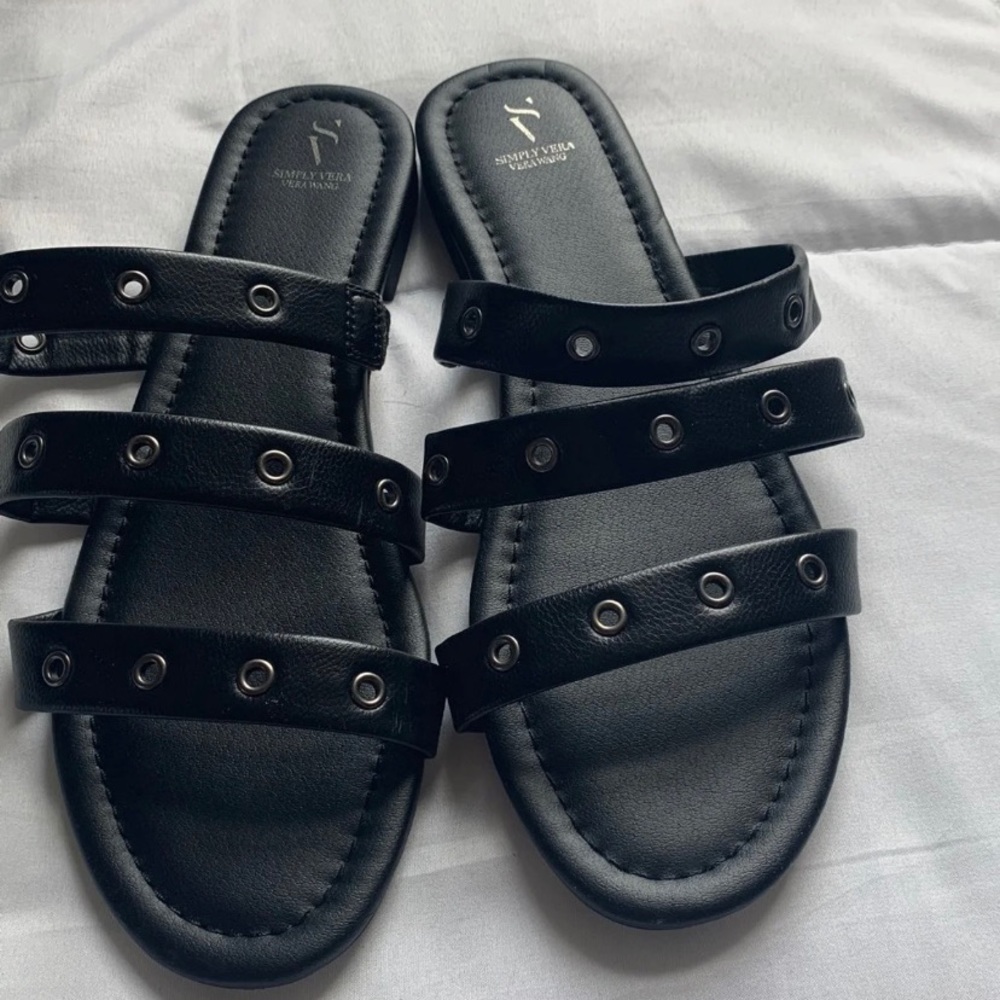 Vera Wang Sandals